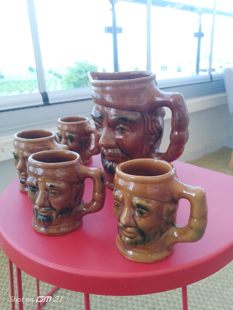 Vintage, Seramikten Mamül, Kabartmalı Sürahi Takımı - 2