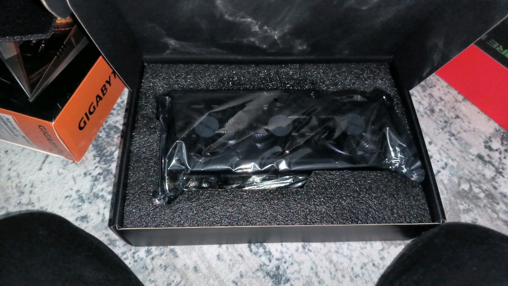 Rtx 4070 gigabyte - 2