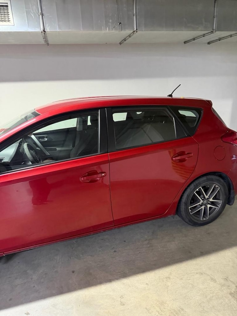 İLK SAHİBİNDEN TEMİZ 2013 TOYOTA AURİS - 2