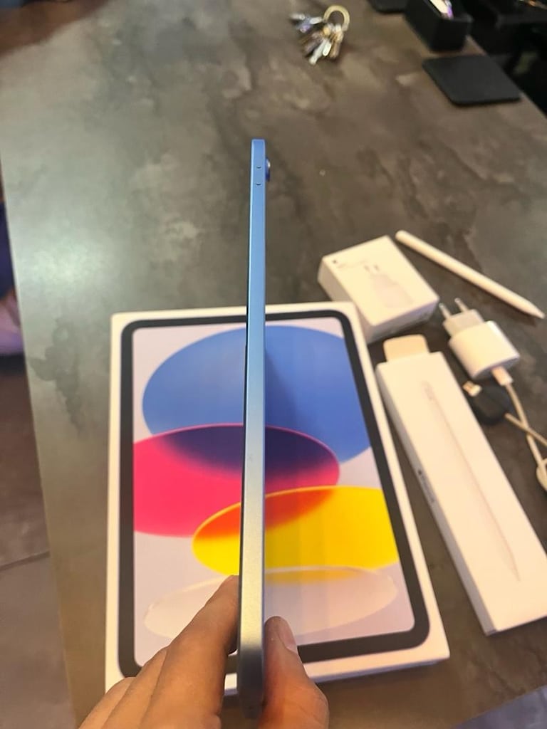 10.Nesil 256 GB + apple Pancil ve şarj cihazı + 8 ay Garanti - 6