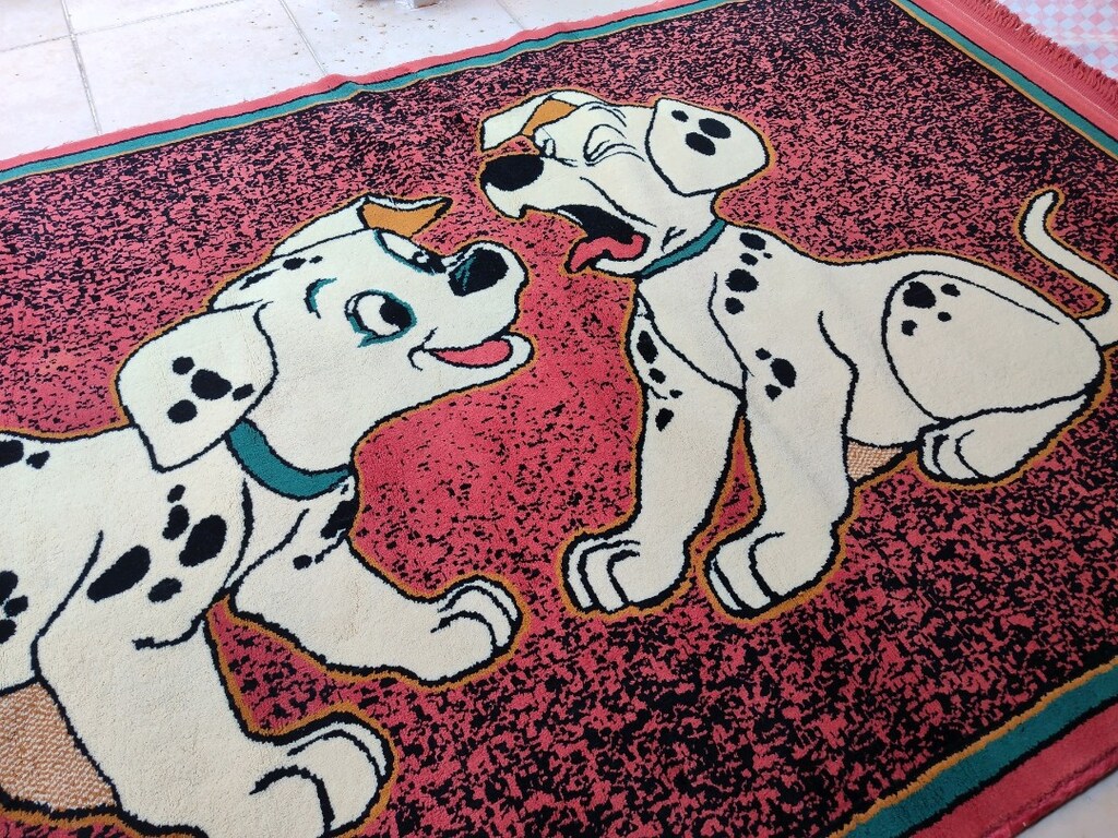 köpek desenli halı - 5