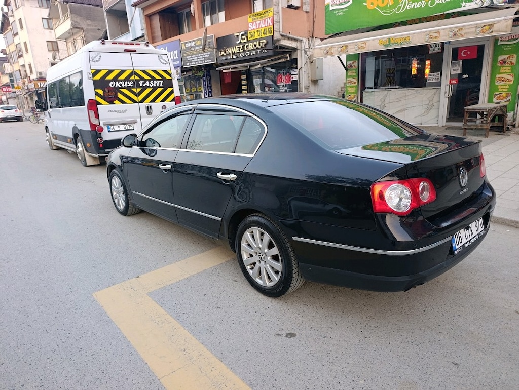 VW Passat 1.6 FSI Benzinli - 5