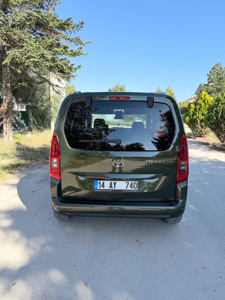 Yeşil Dev Satışta - 11