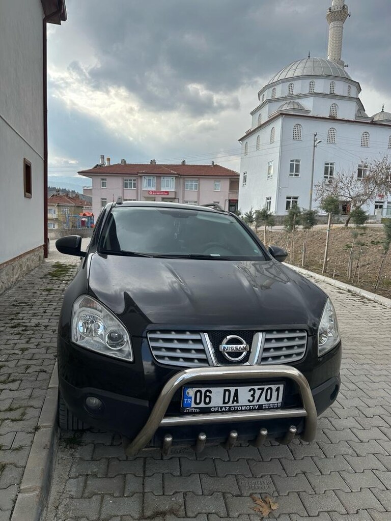 2010 Model Nissan Qashqai - 7