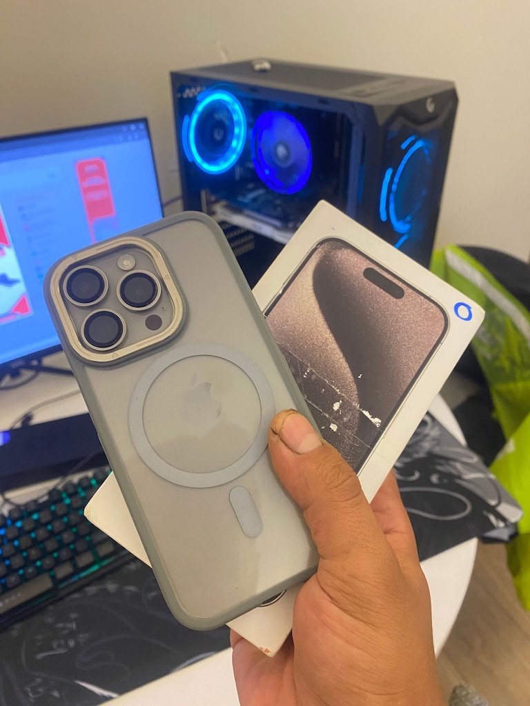 İPHONE 15 PRO ÇİFT FİZİKİ SİM BAYANDAN KUTULU 128 GB - 10