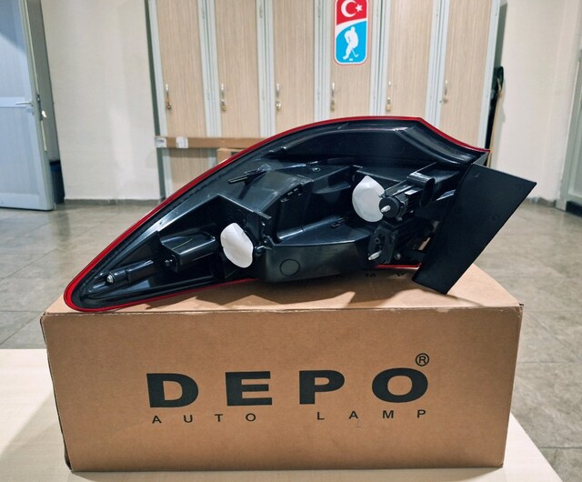 OPEL ASTRA SOL ARKA STOP LAMBASI SIFIR HIC TAKILMAMIŞ