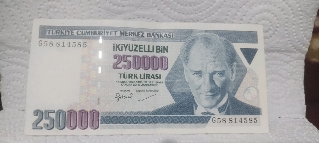 İKİYÜZELLİ BİN TÜRK LİRASI. - 3