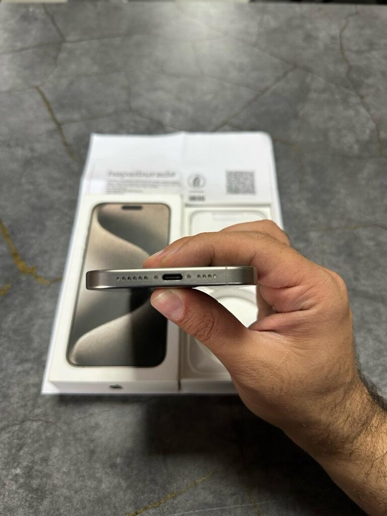 iPhone 15 pro max naturel titanyum kutulu faturalı hatasız çiziksiz - 8
