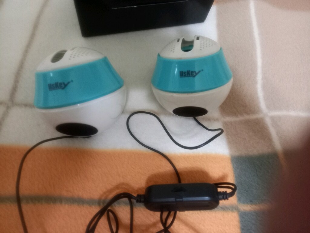 sıfır kutusunda usb fişli hoparlör - 6