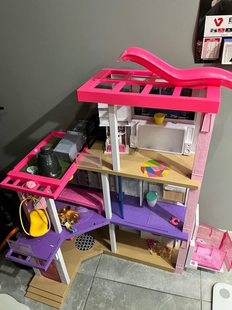 barbie evi