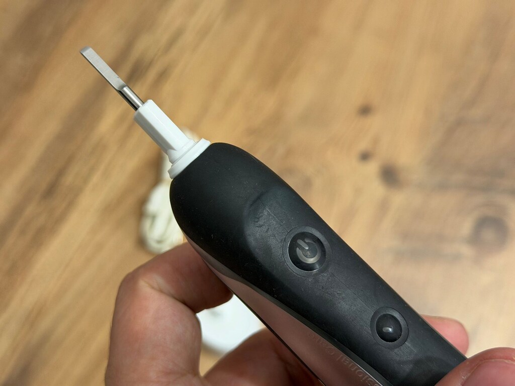 Braun Oral-B Pro Triumph v2 Şarj Edilebilir Diş Fırçası - Siyah - 8