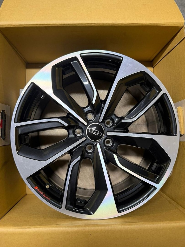 ORJİNAL AUDİ A3 S3 JANTI 19 INC - 5