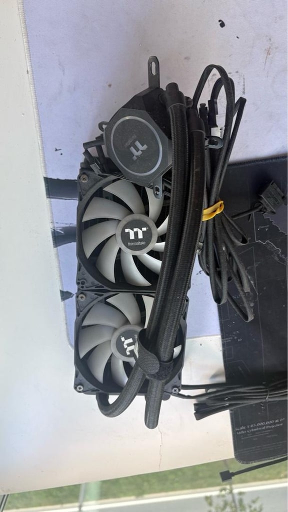 Thermaltake TH240 ARGB CL-W286-PL12SW-A 240 mm İşlemci Sıvı Soğutucu - 2