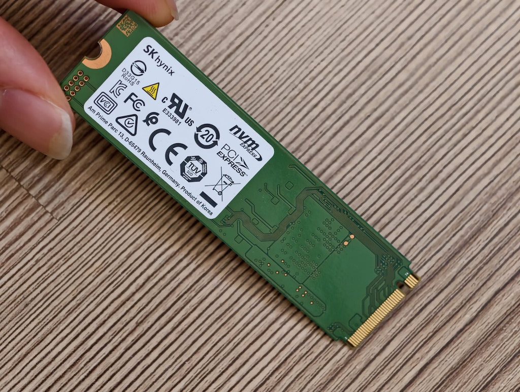 512 GB M2 SSD - 6