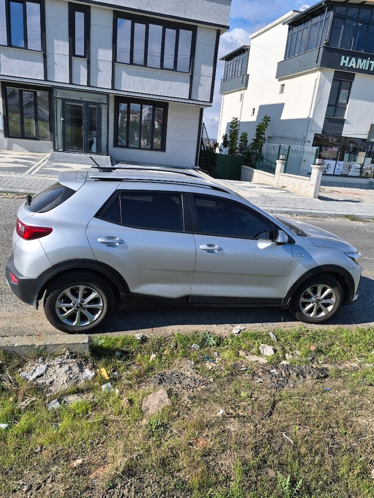 kia stonic suv sahibinden konforlu ve ekonomik - 11