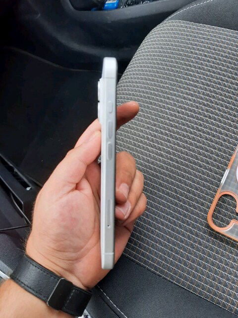 iPhone 16 beyaz faturalı garantili hatasız
