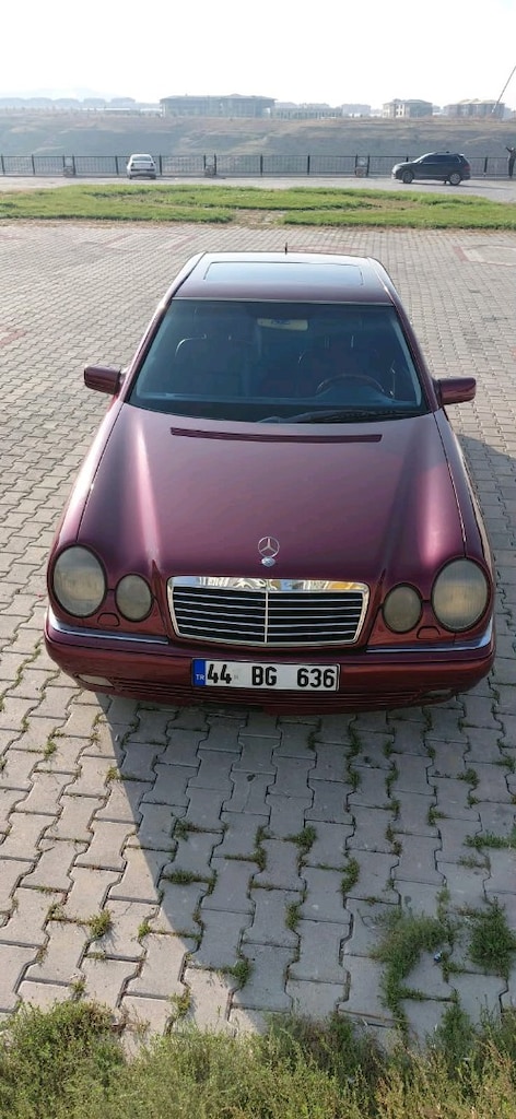 99 Model Mercedes-Benz E200 Kompressor 186 bg. E1 Paket - 7