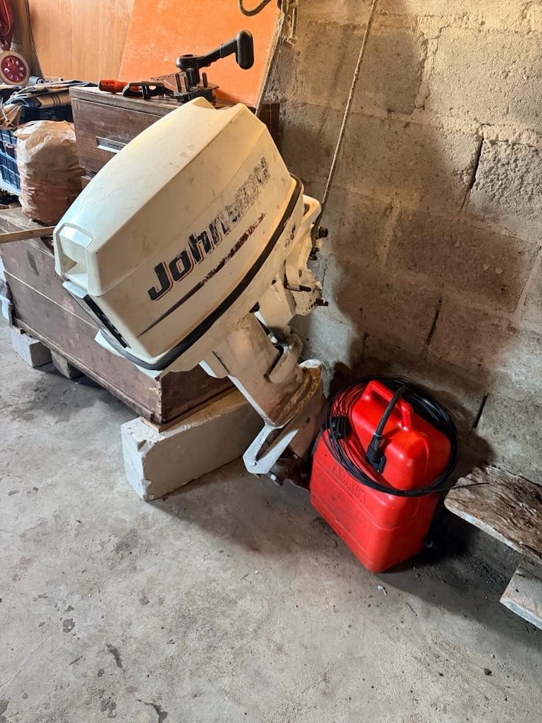 25 HP johonson ister yedek parça ister kullan yeni motor yapıldı - 2