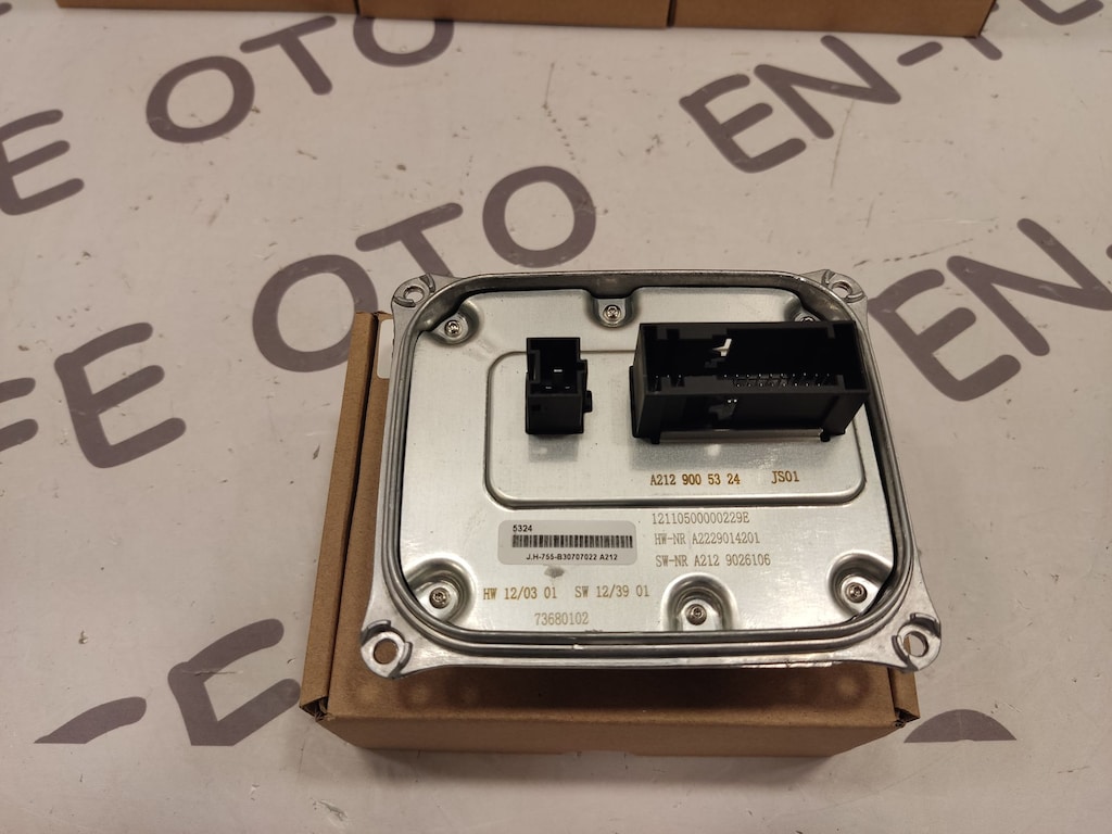 W212 E180 E200 E250 LED FAR BEYNİ A2129005324 A212 900 53 24 - 2