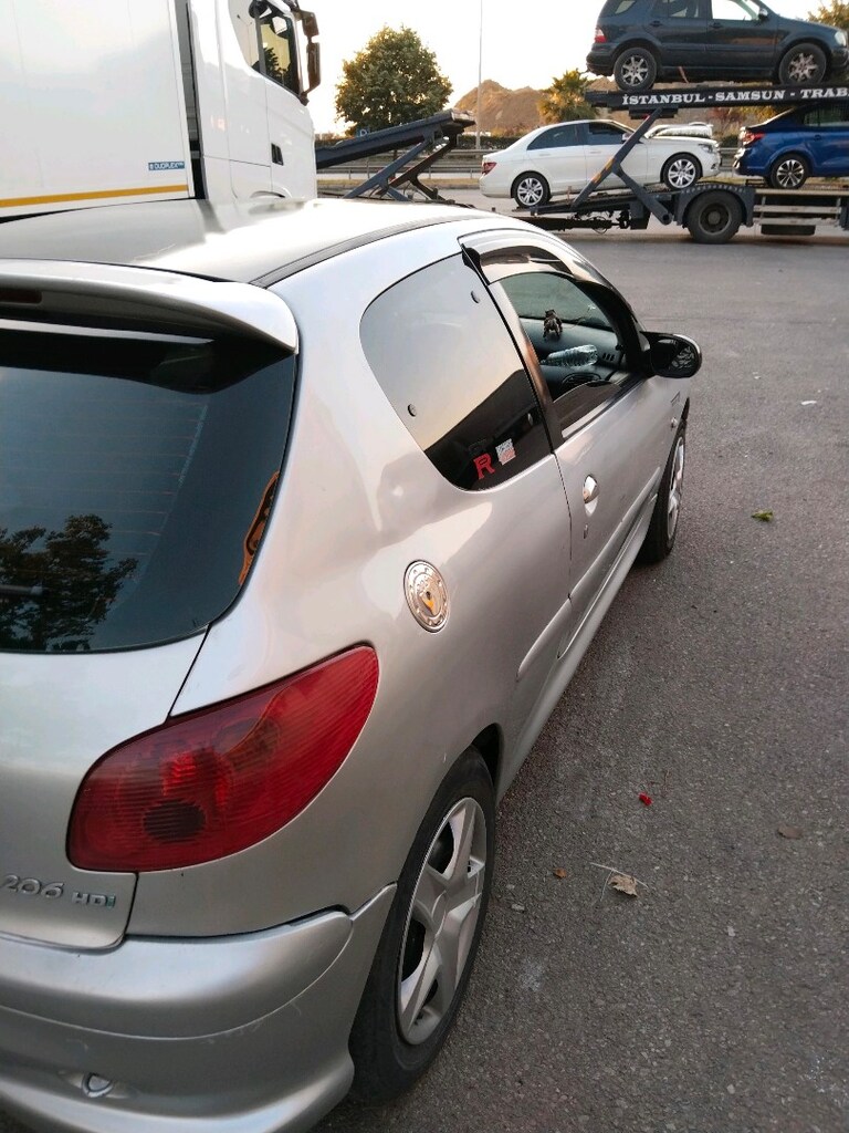 tek kapı bakımlı yeni motor Peugeot 206 - 13