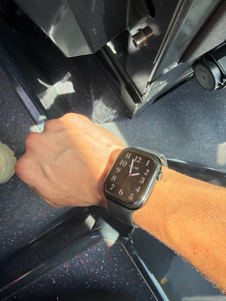 watch 11 46mm