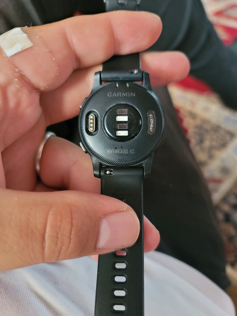 Garmin vivoactive 4s akıllı spor saati - 2