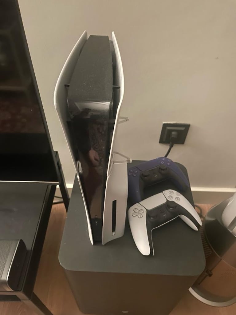 Playstation 5 slim konsol cdli ve 2 dualsense kol - 3