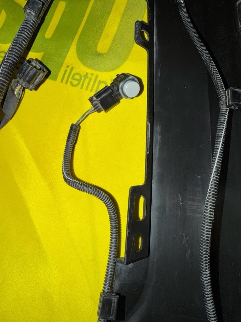 Renault Clio 5 arka difizör park sensörlü takım tesisat bagaj butonlu - 4