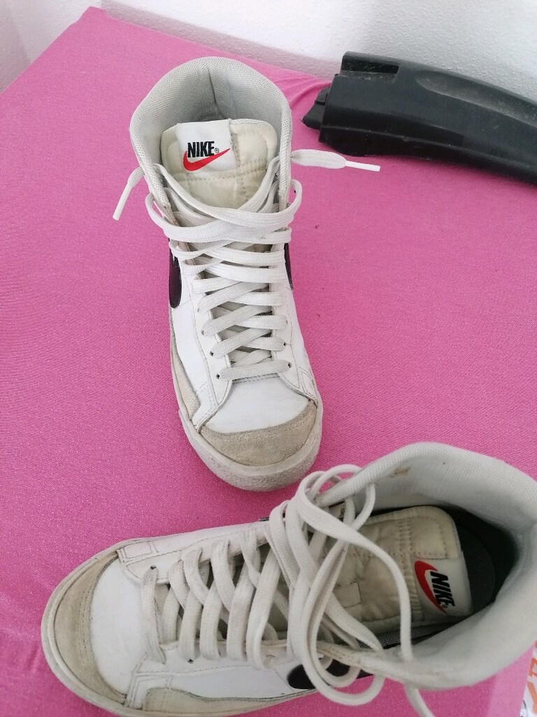 Nike - 2