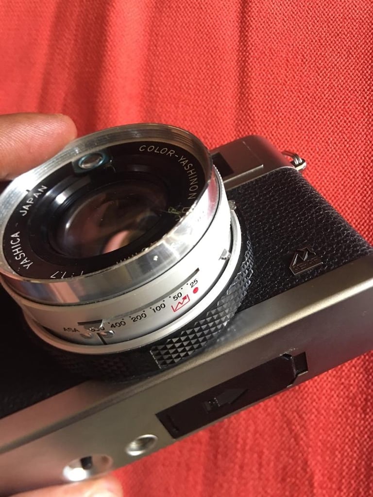 Yashica Electro 35 GX Rangefinder 40mm - 8
