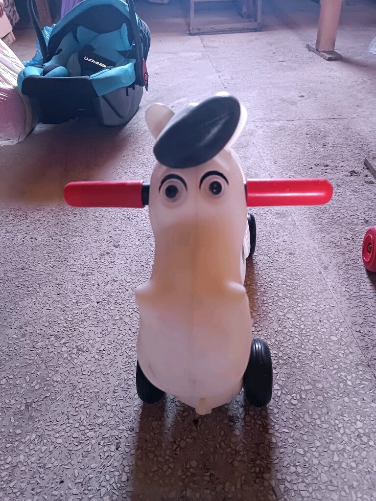 oyuncak at - 2