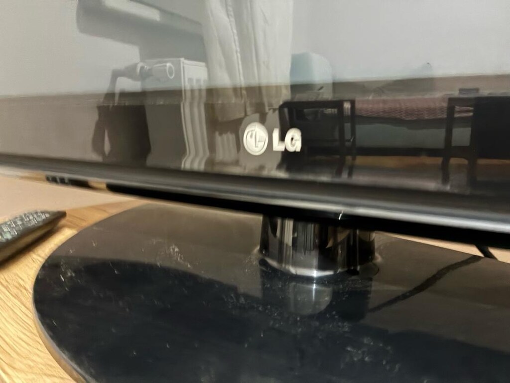 LG 42PQ200R-ZA televizyon - 3