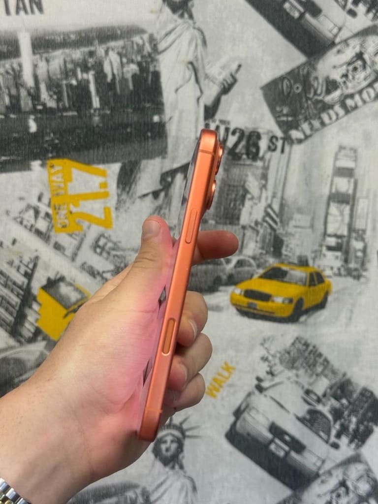 İPhone 17 Pro Max - 5
