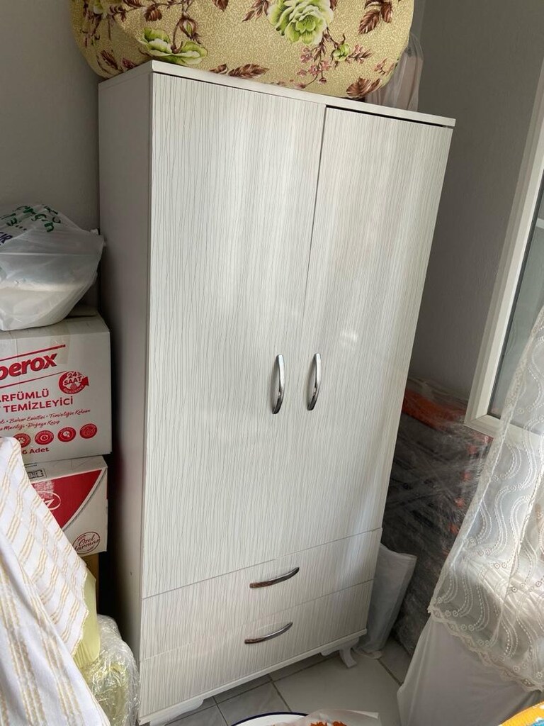 çekmeceli kapaklı elbise dolabı - 2
