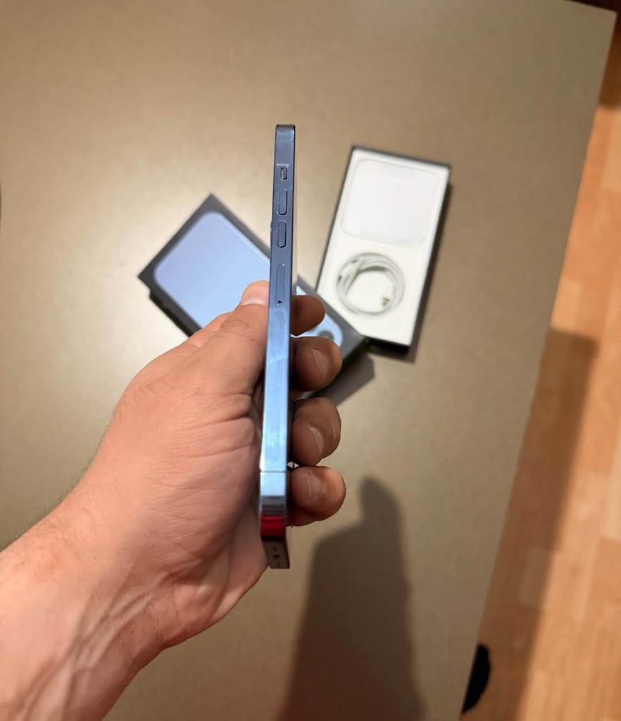 İphone 13 promax 256 gbNo. 535 039 50 Sıfır yedi washaptan yazarmısın - 2