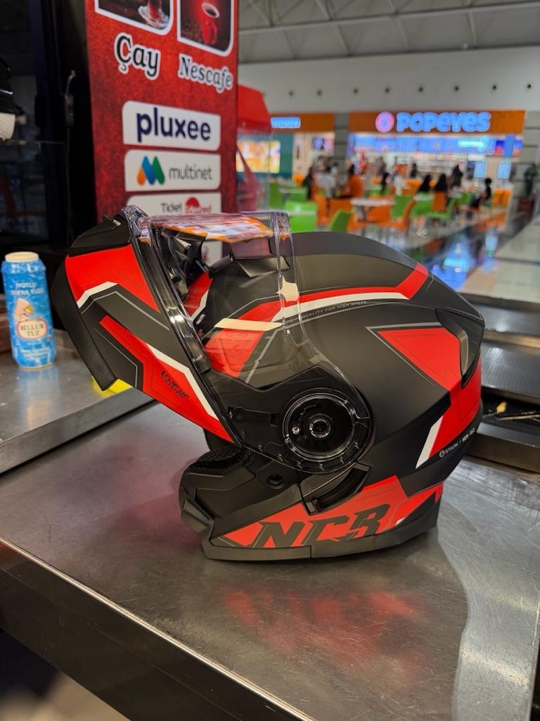 sıfır kullanılmamış motor kaskı - 4