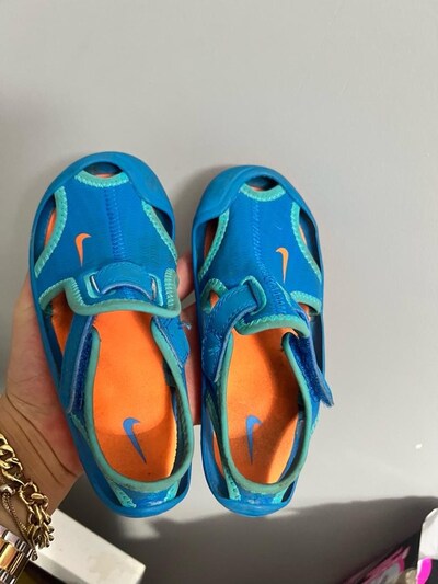 NIKE SANDALET