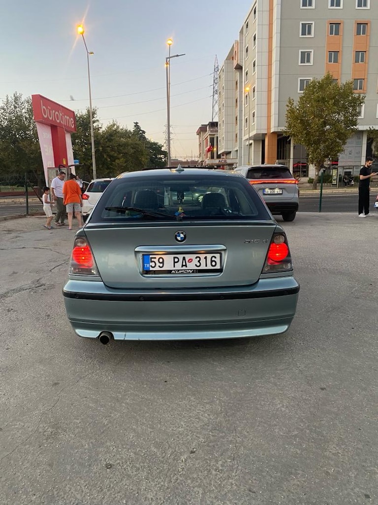 BMW E46 316ti compact - 3