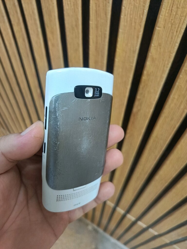 Nokia asha 303 (efsanee) - 4