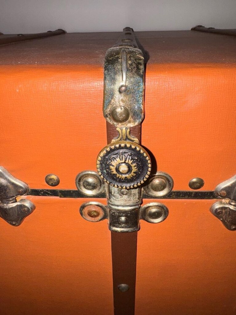 1930’lar Orijinal Deri Seyahat Sandığı (Steamer Trunk) – Koleksiyonluk - 4