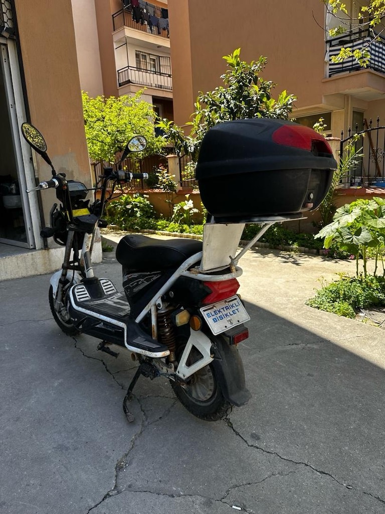 st max kobra 250 - 6