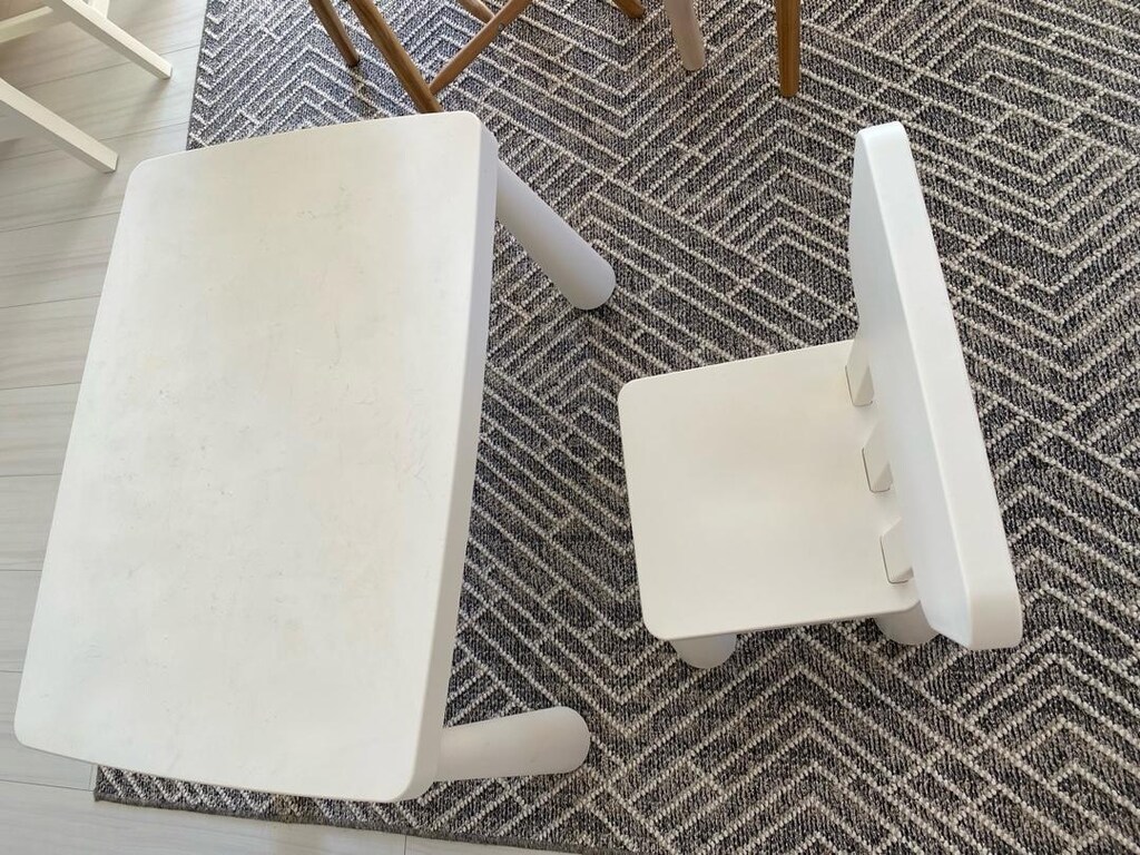 Ikea mammut masa ve sandalye - 3