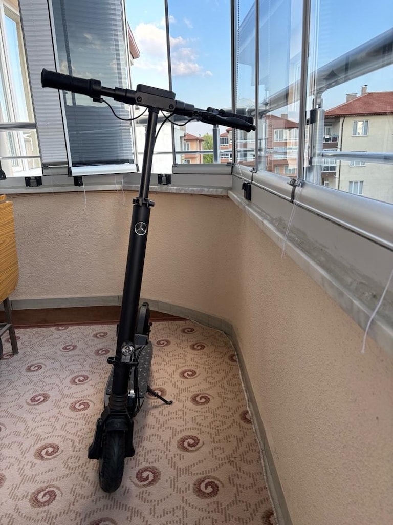 Mercedes Micro Explorer 2 Elektrikli Scooter