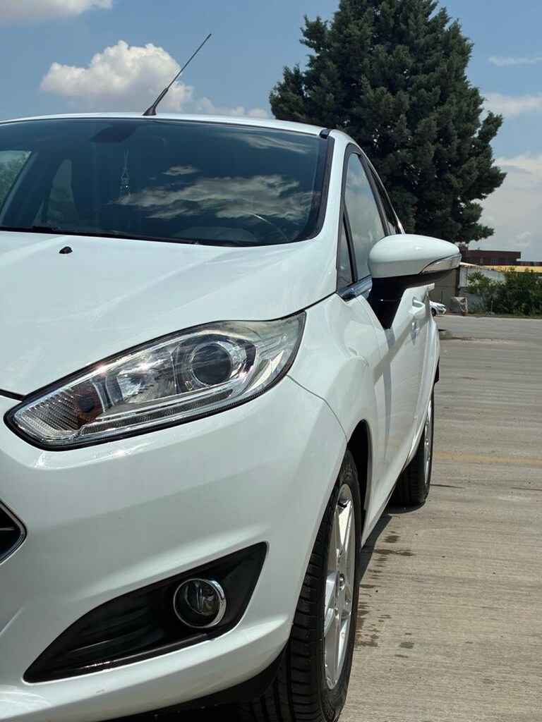 74.000 KM'DE-OTOMATİK TİTANİUM FİESTA 2015 - 3