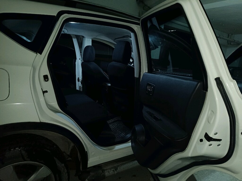 2011 model Nissan Qashqai - 16