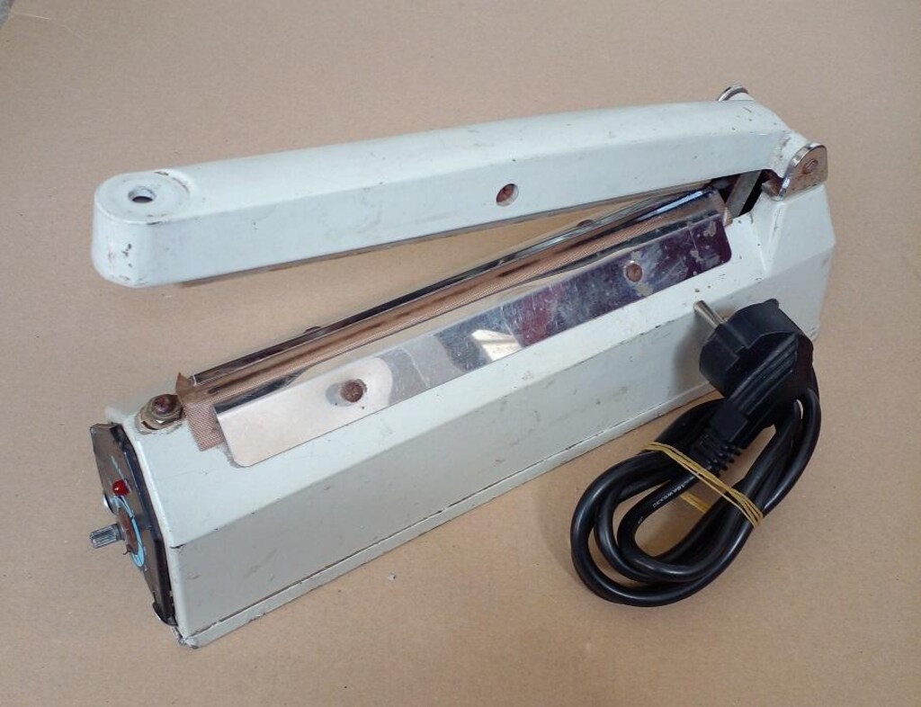 20cm Poşet Yapıştırma Makinesi - 2