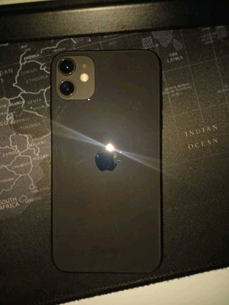 OEJİNAL İPHONE 11 DEGİSENSİZ 128 GB