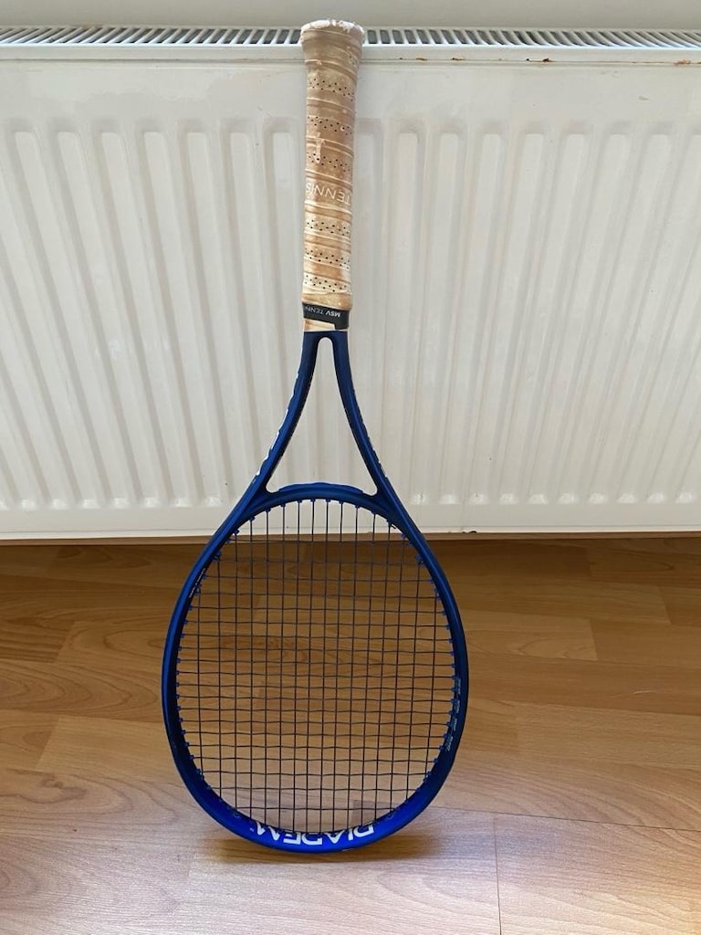 Diadem Elevate 98 Lite V3 Yetişkin Tenis Raketi – Temiz ve Sağlam - 3