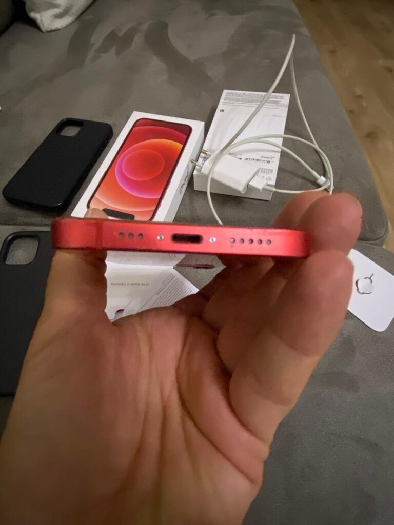 iPhone 12 256GB red kutulu - 5
