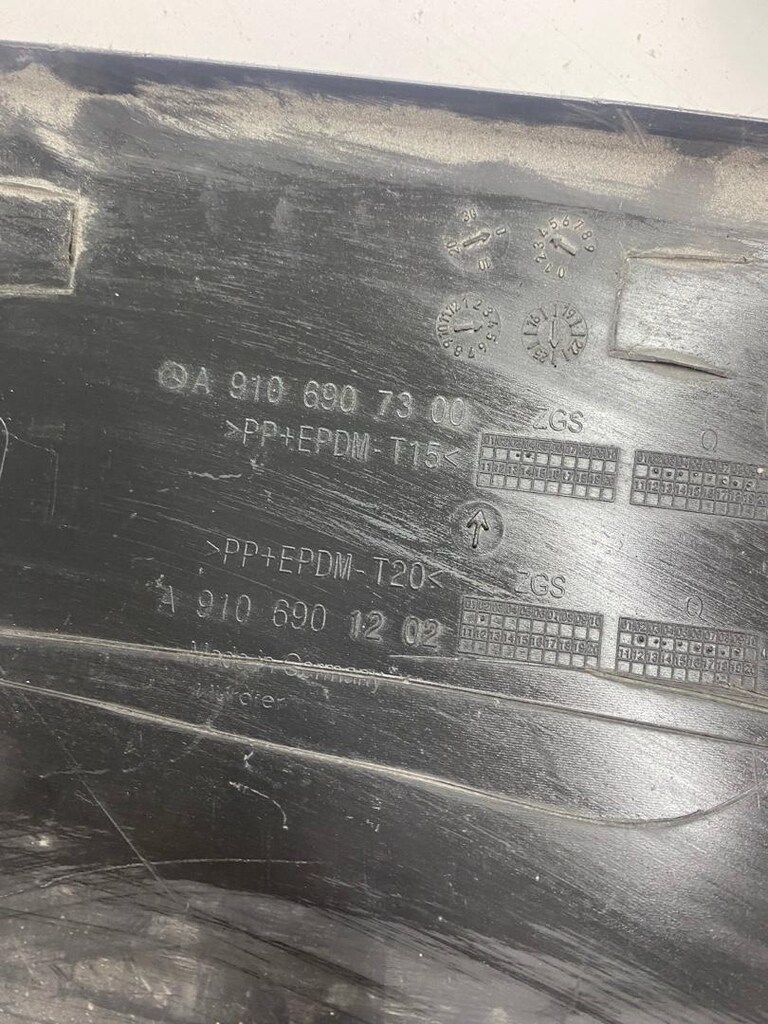 Mercedes sprinter W910 sağ yan arka kaplama cıtası - 2